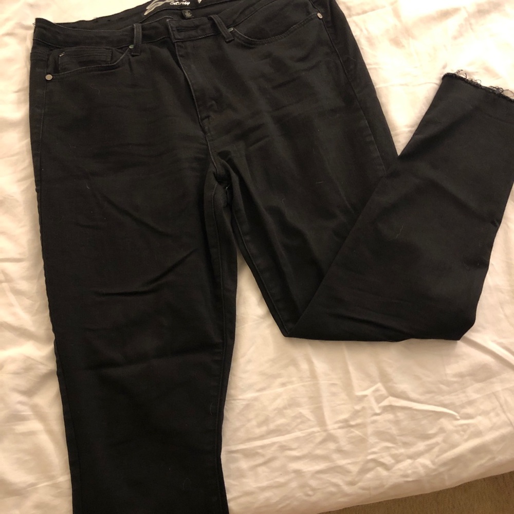 Black Seven7 Jeans